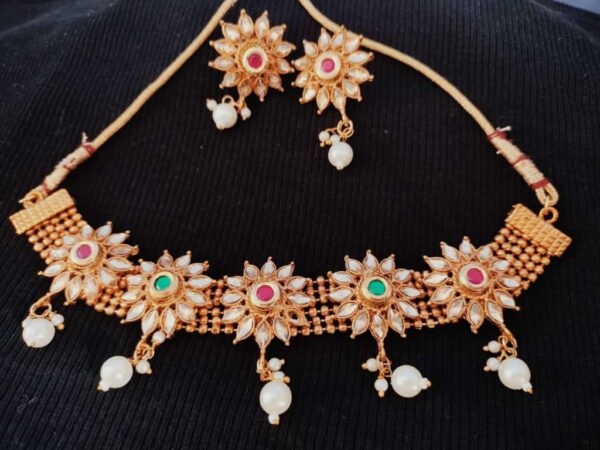 Earringa® Choker Sunflowe golden encklace set by