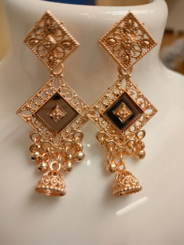 Rosegold plated earrings