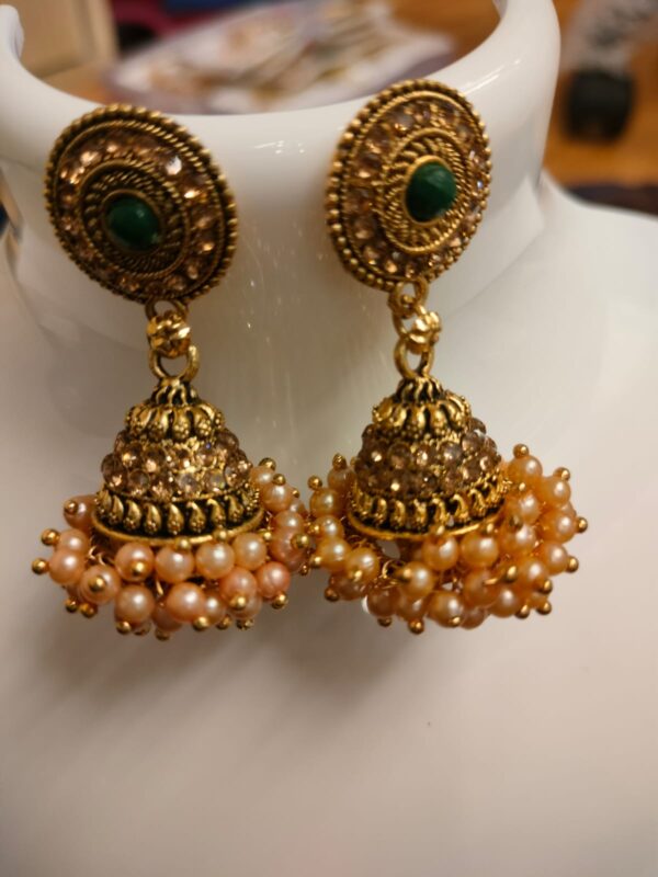 Moti Jhumka