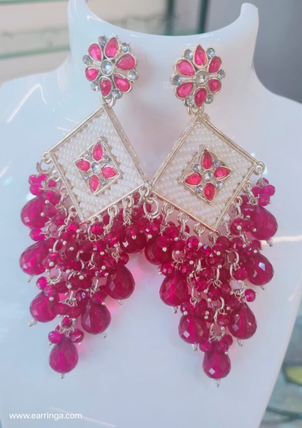 Drop earrings ruby red