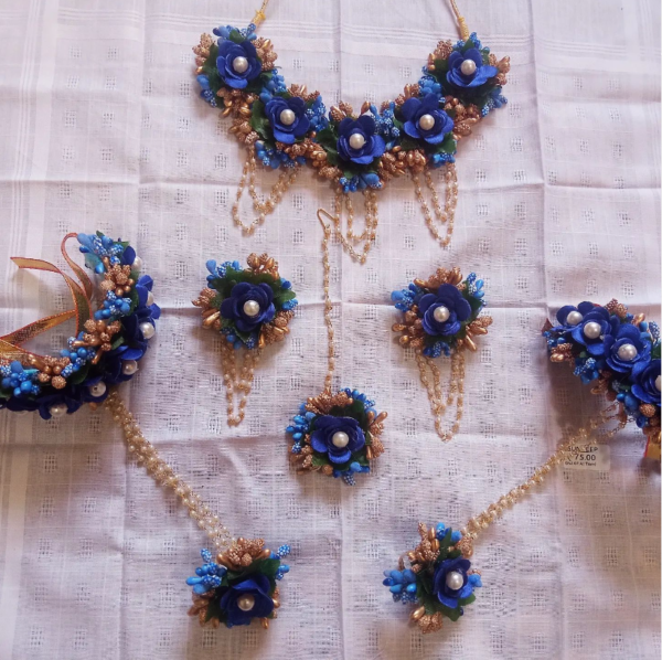 Beautiful dark purple and blue artificial flower jewelry set
